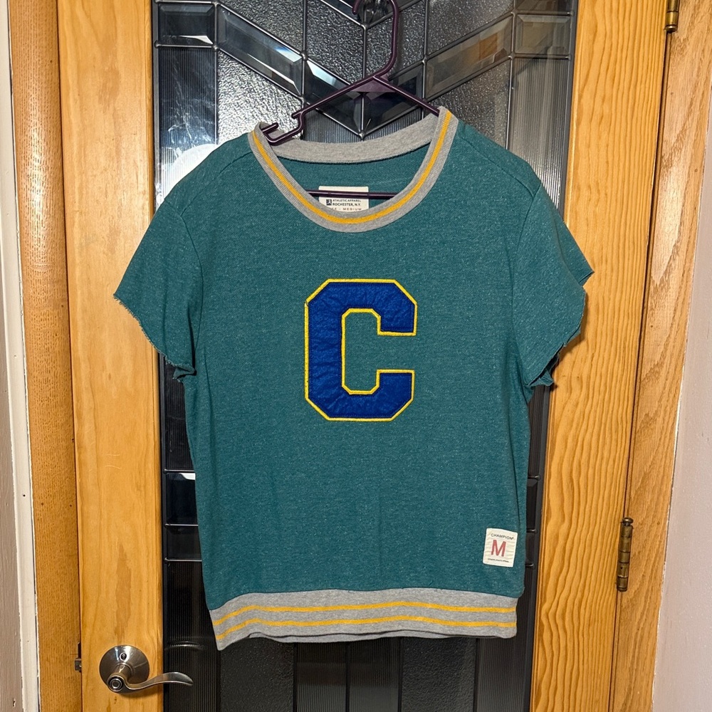 Champion cut off t-shirt